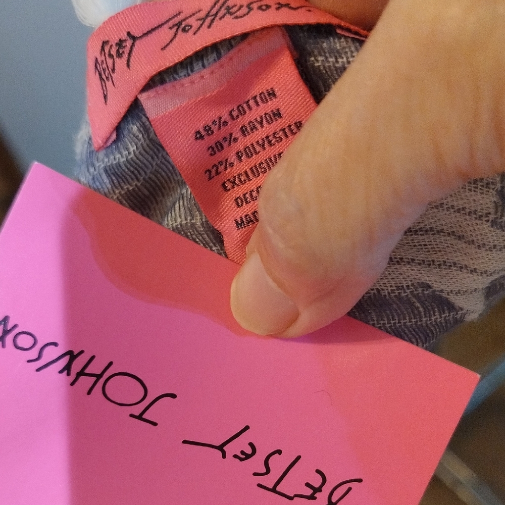Betsey Johnson Gray and Neon Scarf. 31AZ3 - Picture 2 of 4